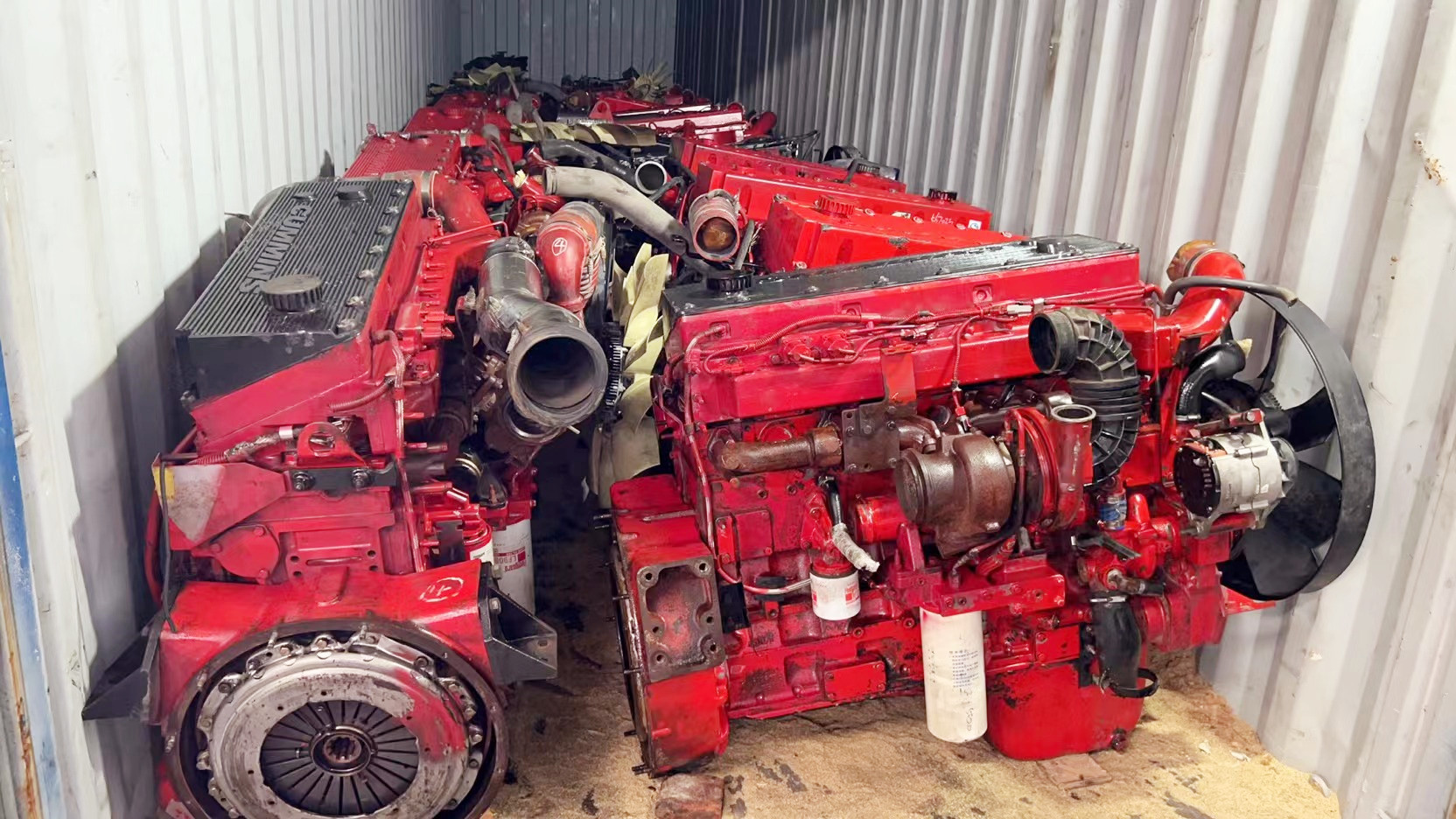Original M11 QSM 11 ISM 11 Complete Engine Assembly Loading Shipment 