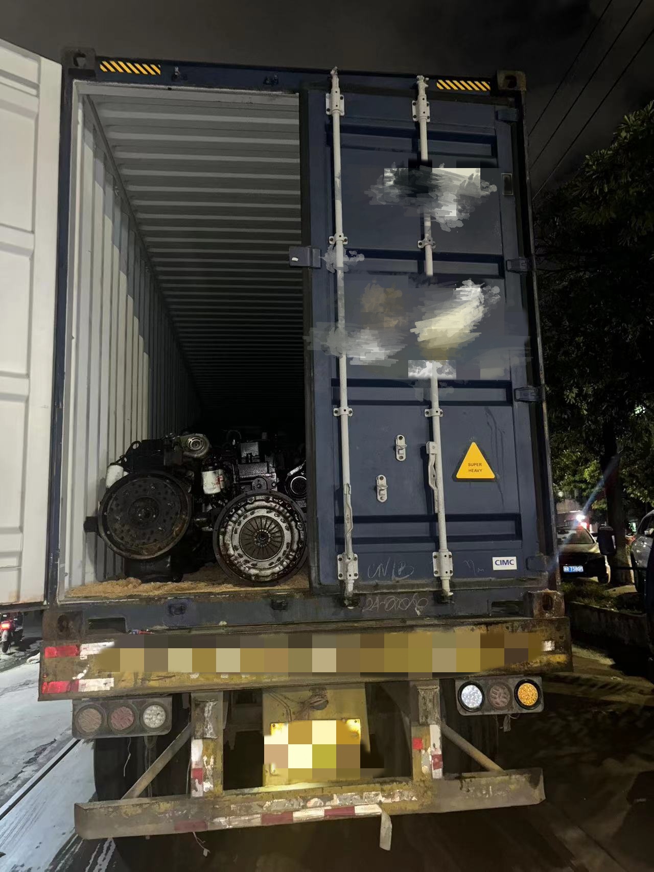 Información de envío： los motores al país de México