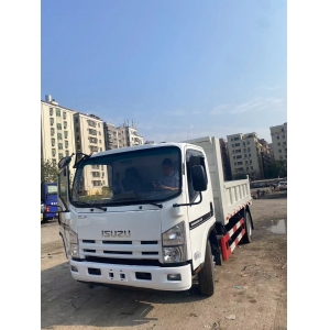 Camión volquete Isuzu 700P usado en buen estado