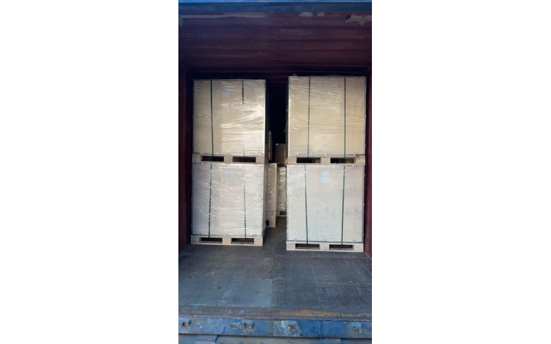 20HQ container loaded with brand-new engines for shipment to Ecuador