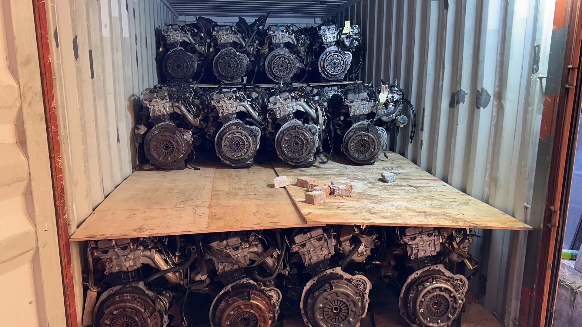 Ship out Goods to Spain in July (图3)