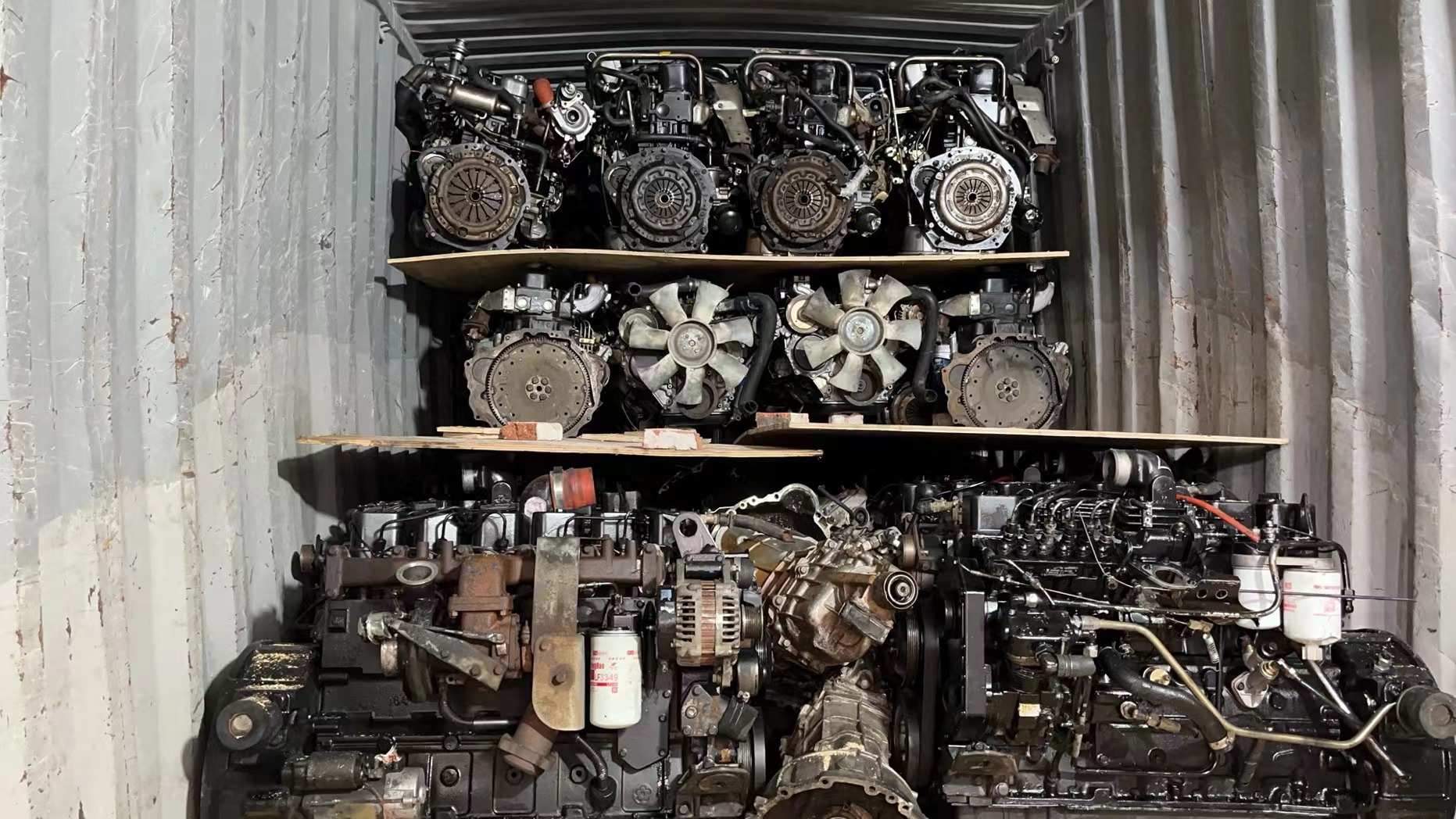 Cummins, Isuzu, Nissan, Toyota used engine ship from Bangnisen (图4)