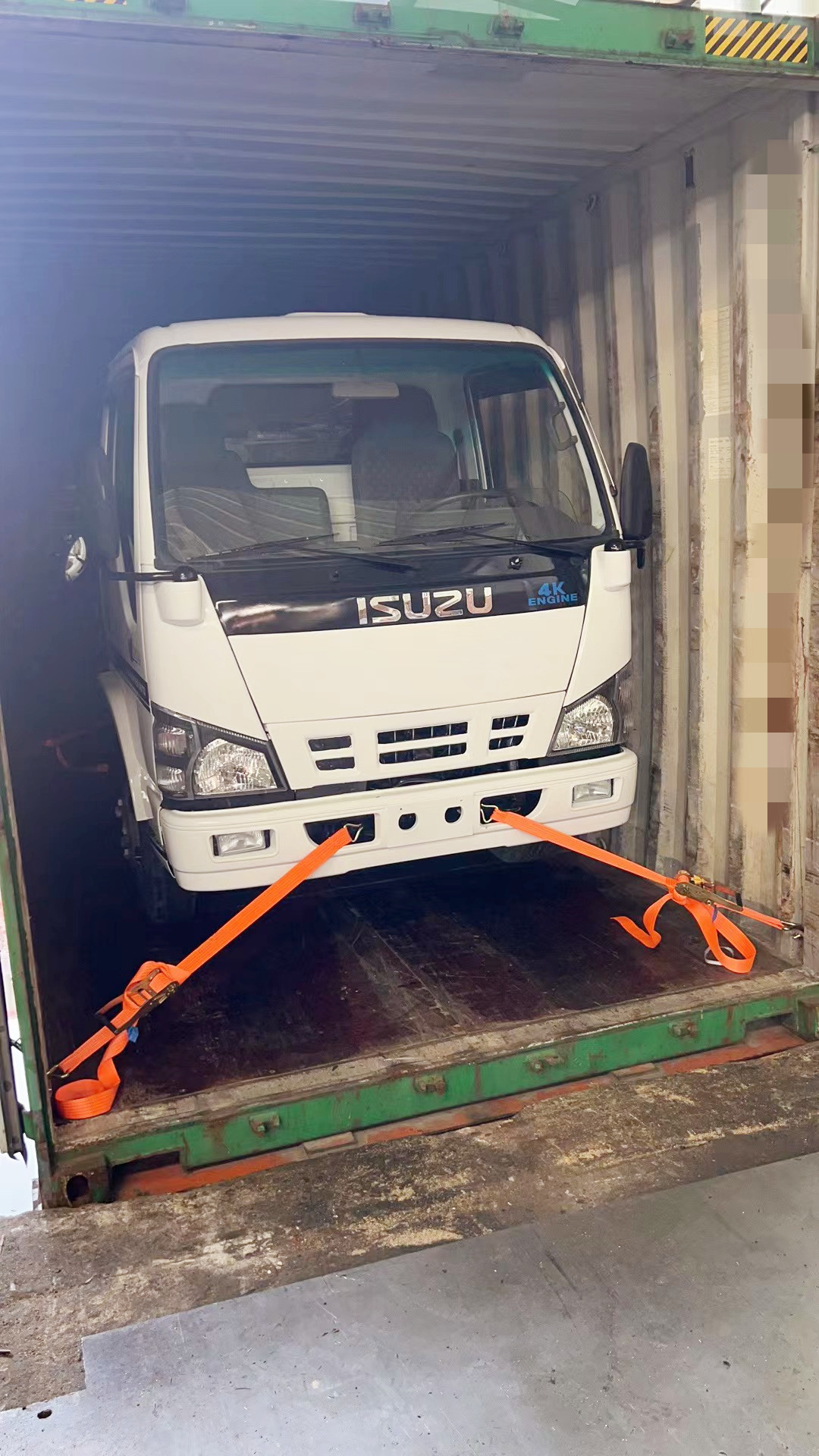 Bangnisen envía camión Isuzu a Guatemala(图1)