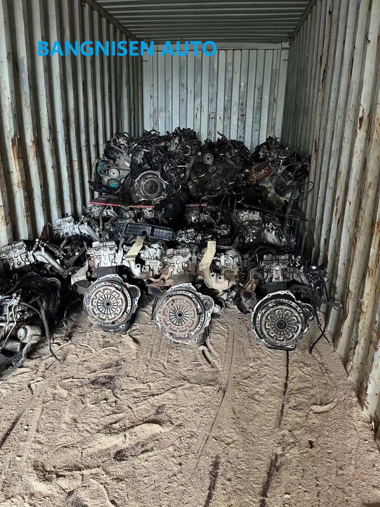 BANGNISEN NISSAN KA24 engine and gearbox container to Mexico(图2)
