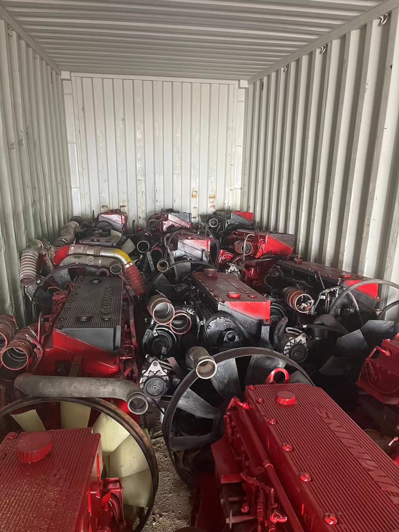 Good services ISM11 ISM engine load container to EL Salvador(图1)