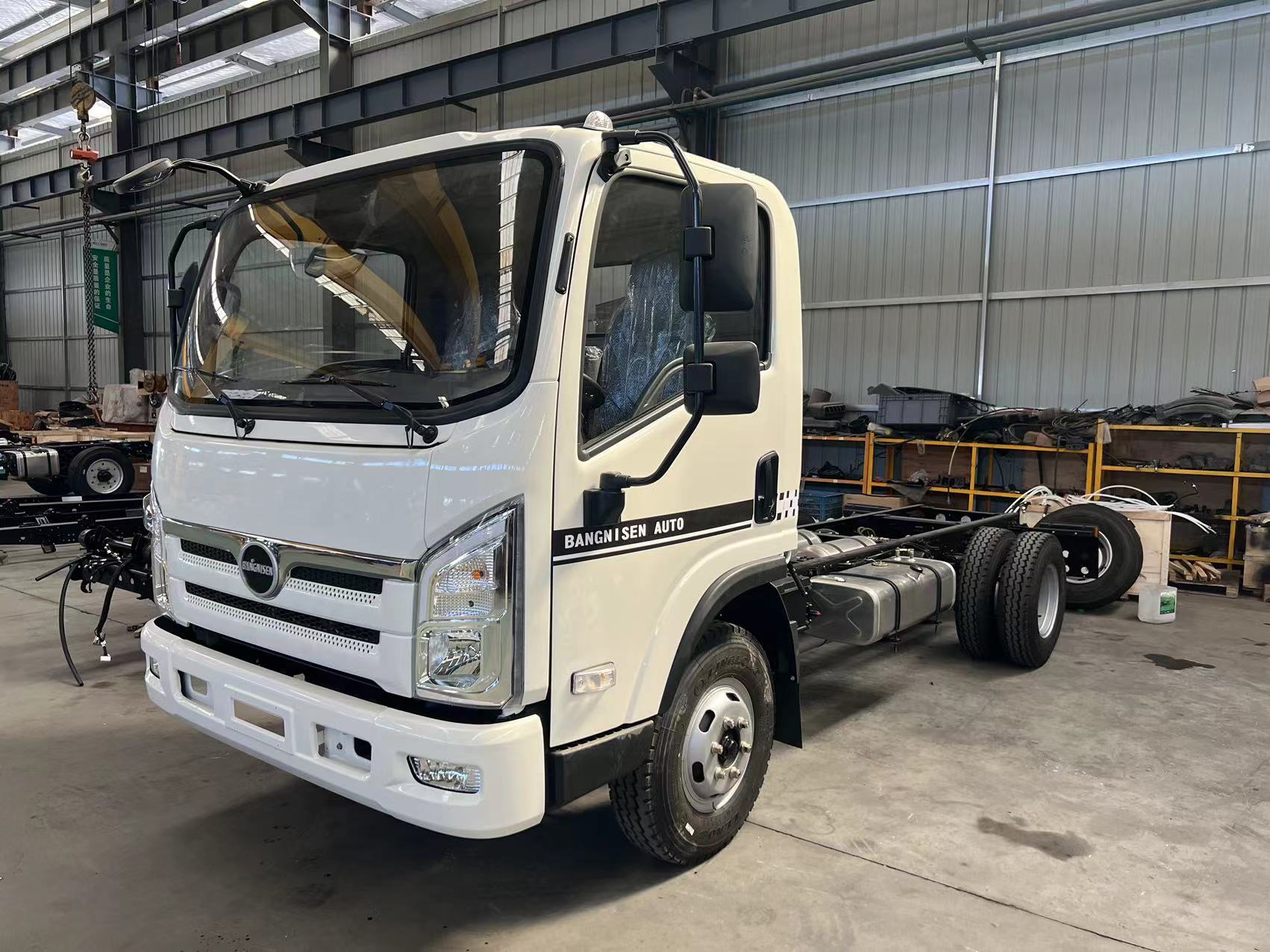 Bangnisen Brand New KV60 3-5 Tons Truck (图1)