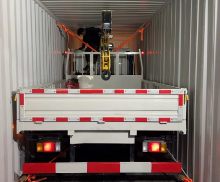 Shenzhen Bangnisen Auto shipped  Used Isuzu Crane Truck (图2)