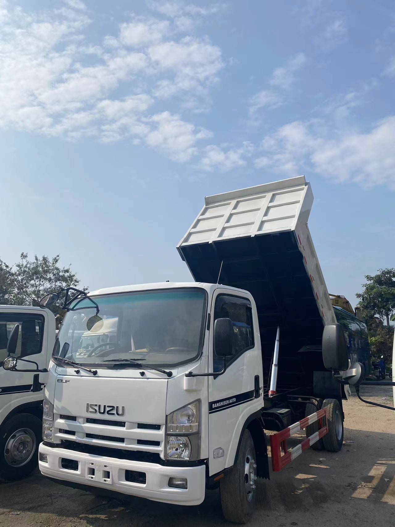 Good Used Isuzu 700P Dump Truck(图4)