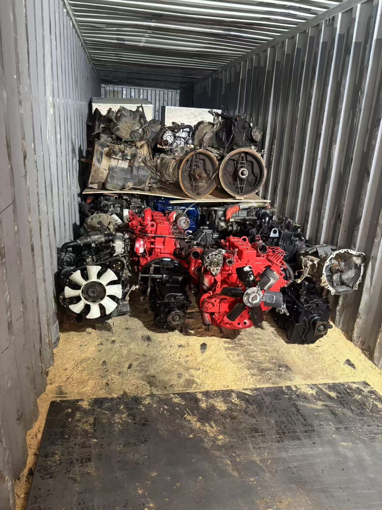 Transporte! Transporte! Transporte!!! Muchos modelos de motores al país de Cuba(图4)