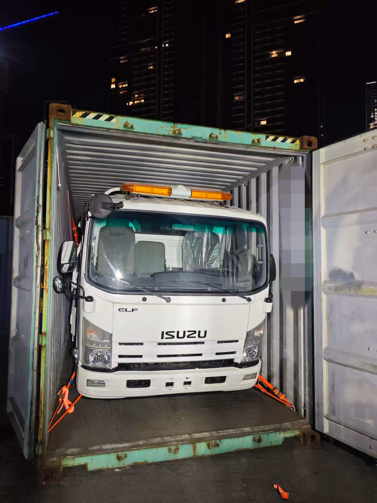 2 Grúas 700P Azules Enviadas a El Salvador(图3) 2 Grúas 700P Azules Enviadas a El Salvador(图3)