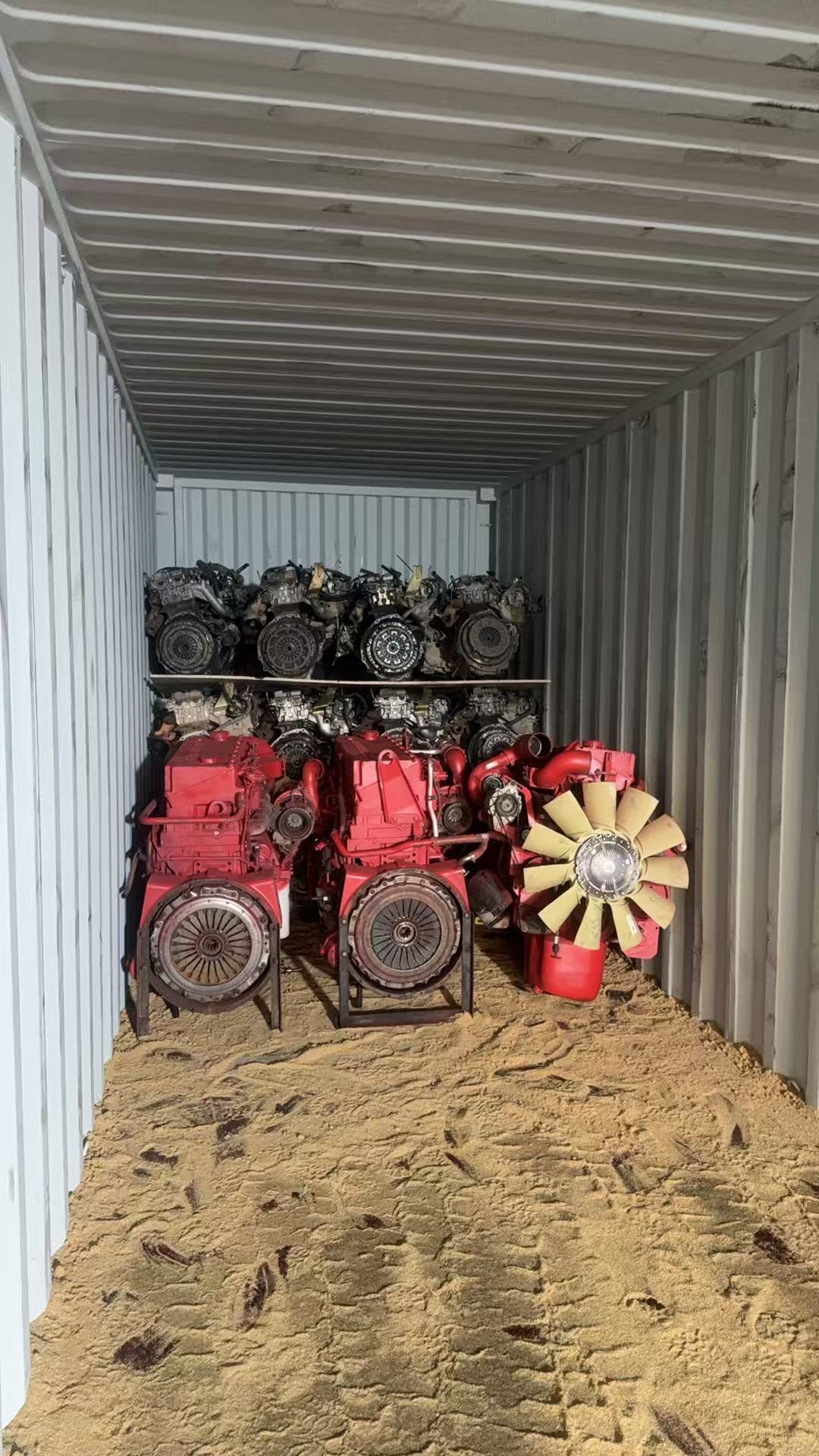 A 40HQ Container of Engines & Parts Departs for Mexico(图1)