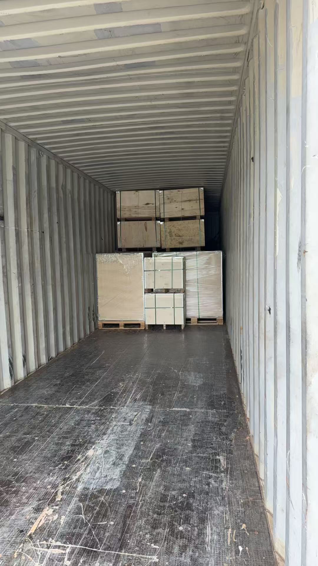 The new engines 7/8, along with the new engines, were shipped to Mexico in a 40HQ container.(图3) The new engines 7/8, along with the new engines, were shipped to Mexico in a 40HQ container.(图3)